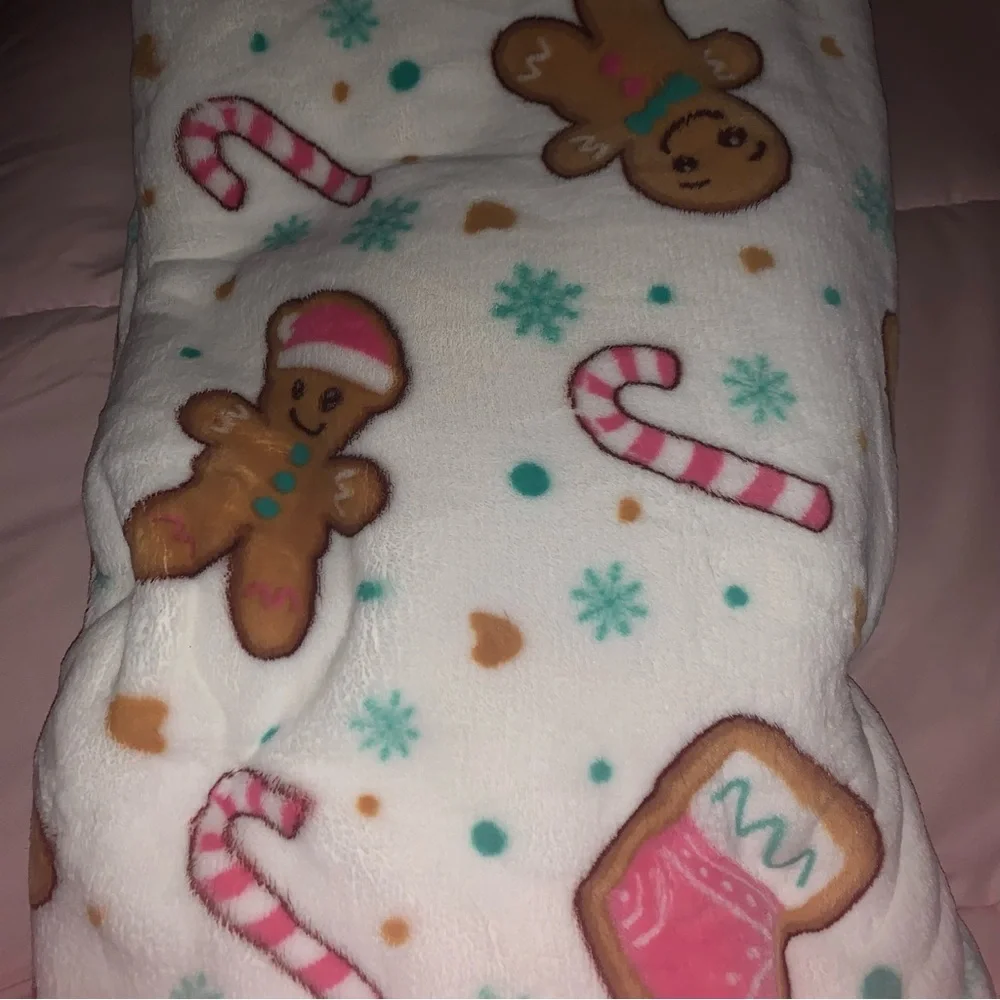 NEW Love & Warmth Pink Christmas Oversized Throw Blanket NWT